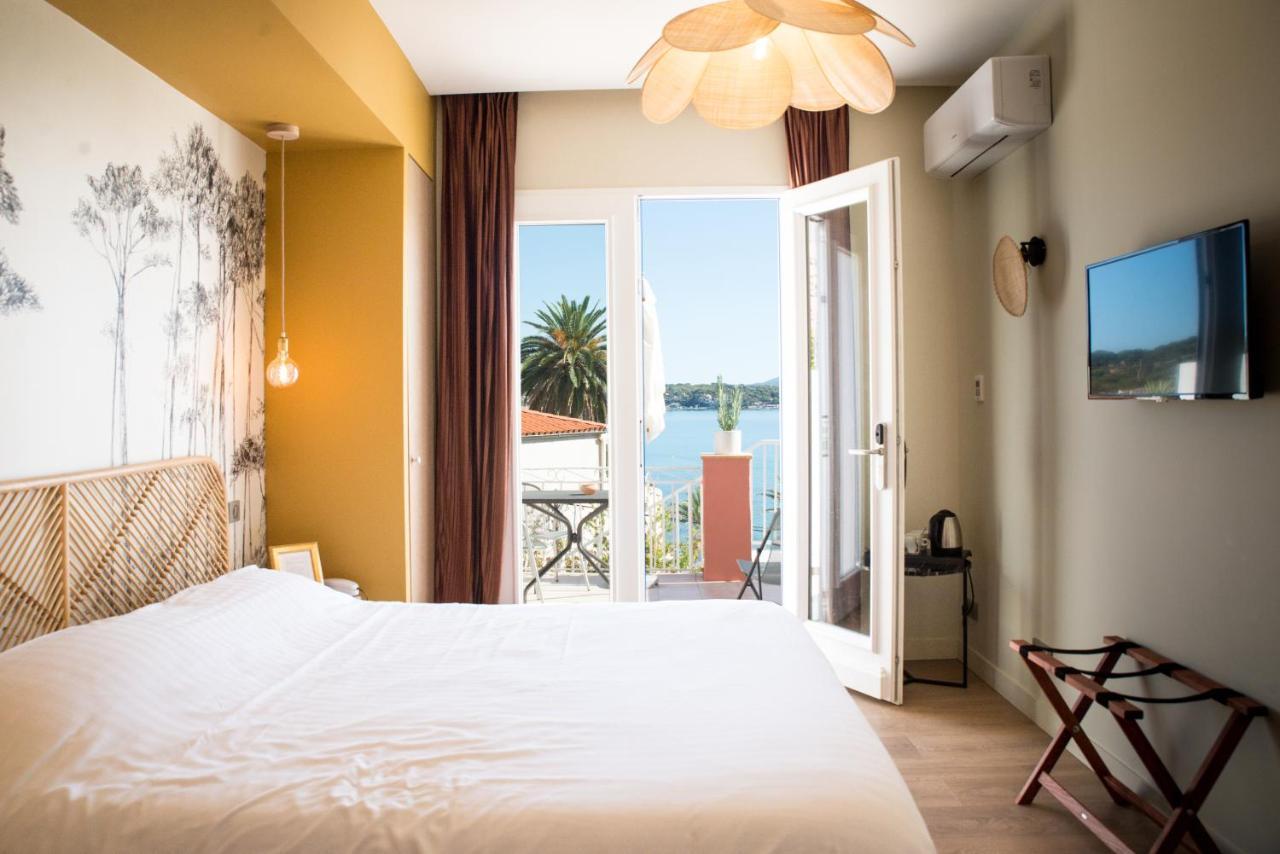 Les Galets Hotel Et B&B 방돌 외부 사진