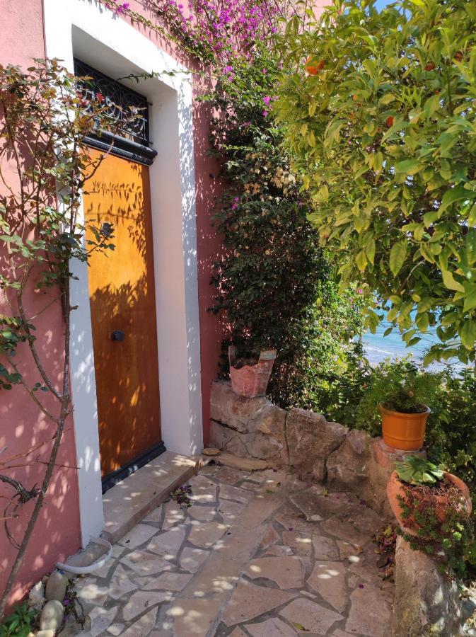 Les Galets Hotel Et B&B 방돌 외부 사진